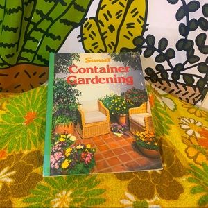 Vintage gardening book 🌱